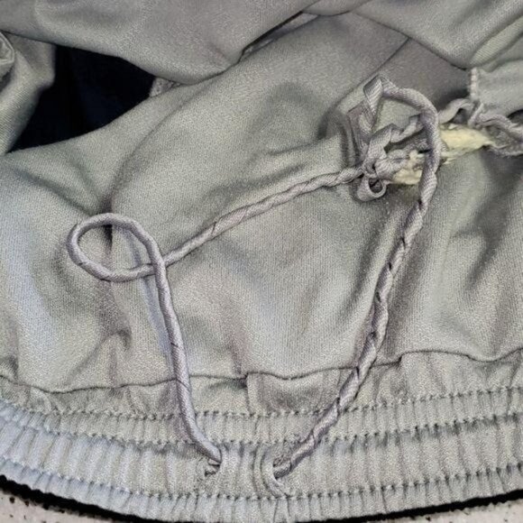 Nike DriFit Cinched Sz. S Blue Swim Trunks with Interior Pocket - Picture 8 of 12